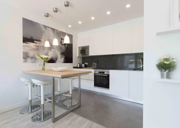 The Collection - Issar San Sebastian